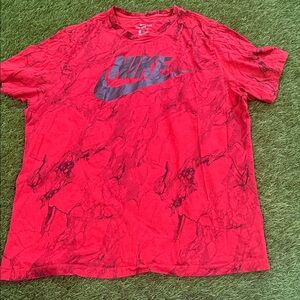 The Nike Tee - Men’s Tshirt